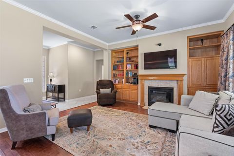 110 Persimmon LN Georgetown TX 78633