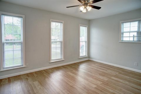 Tiny photo for 8512 Remington LN, Austin, TX 78758 (MLS # 8580388)