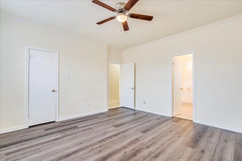 Tiny photo for 1021 Black Locust DR W, Pflugerville, TX 78660 (MLS # 6502094)