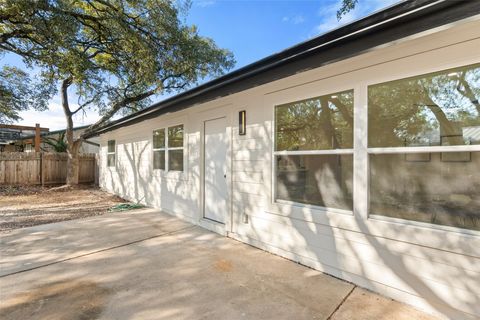 Tiny photo for 7729 Croftwood DR, Austin, TX 78749 (MLS # 9410080)