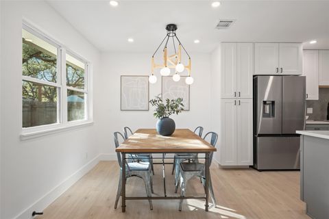 Tiny photo for 7729 Croftwood DR, Austin, TX 78749 (MLS # 9410080)