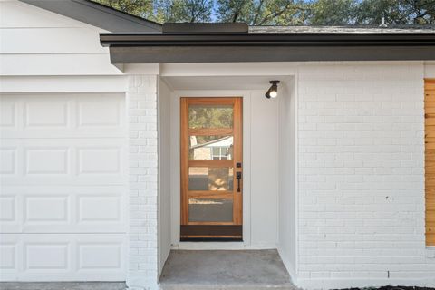 Tiny photo for 7729 Croftwood DR, Austin, TX 78749 (MLS # 9410080)