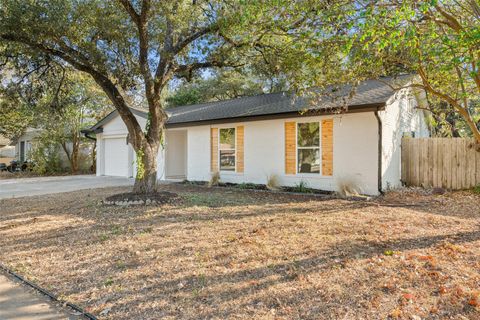Tiny photo for 7729 Croftwood DR, Austin, TX 78749 (MLS # 9410080)