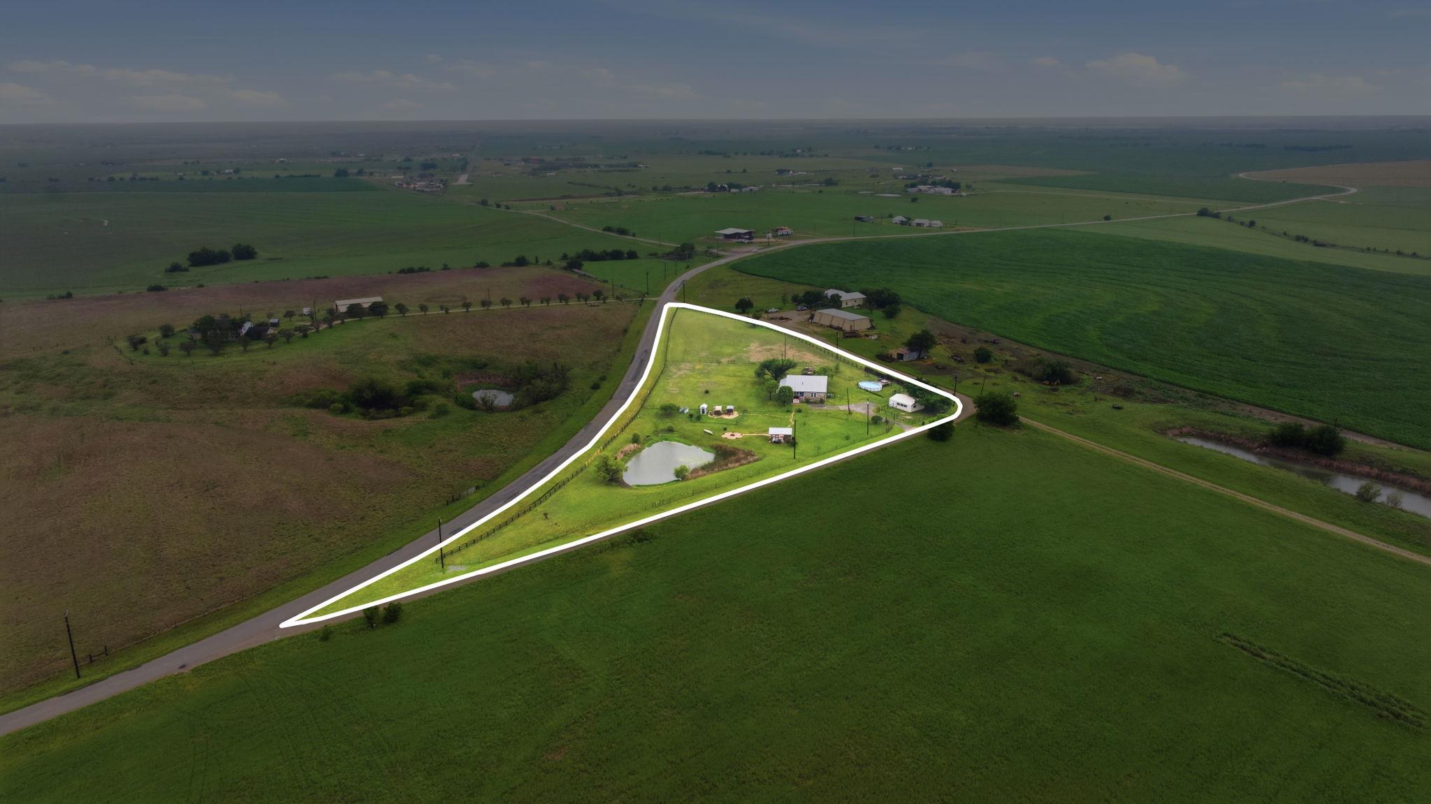 1000 County Road 458
