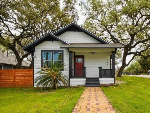 Photo of 1905 Brackenridge ST, Austin, TX 78704 (MLS # 1716943)
