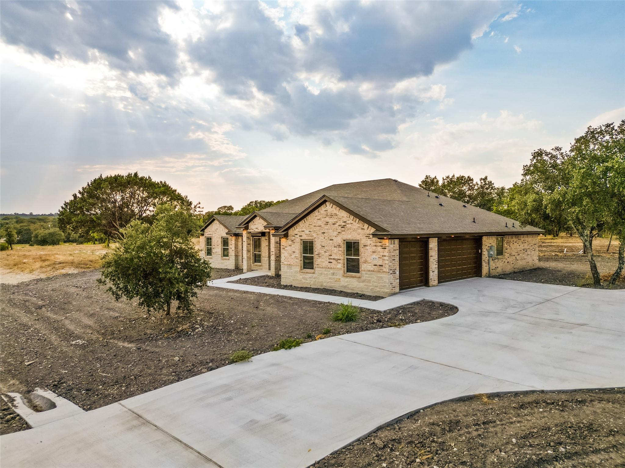 3031 Millhouse RD