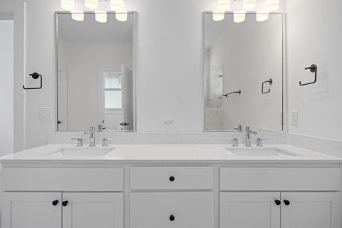 Tiny photo for 5315 La Crosse Ave #18, Austin, TX 78739 (MLS # 3638156)