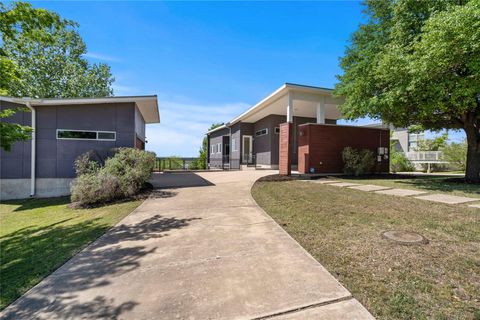 Photo of 5334 Sendero Hills PKWY, Austin, TX 78724 (MLS # 7324976)