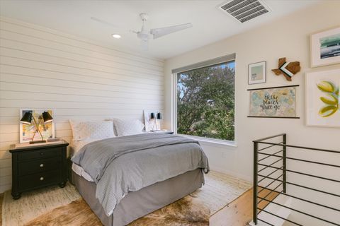 Tiny photo for 1600 Larkwood DR, Austin, TX 78723 (MLS # 7073460)