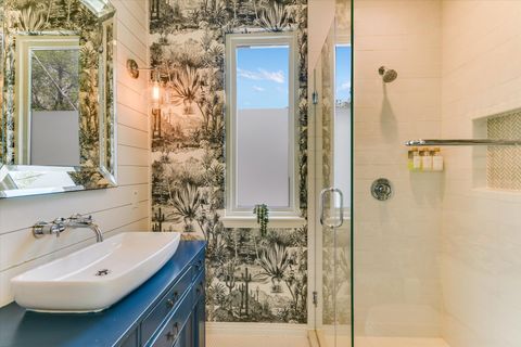 Tiny photo for 1600 Larkwood DR, Austin, TX 78723 (MLS # 7073460)