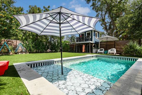 Tiny photo for 1600 Larkwood DR, Austin, TX 78723 (MLS # 7073460)
