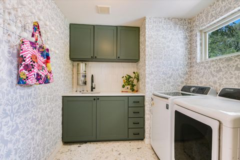 Tiny photo for 1600 Larkwood DR, Austin, TX 78723 (MLS # 7073460)