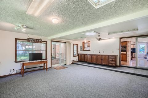 Tiny photo for 2003 Mimosa DR, Austin, TX 78745 (MLS # 5477645)
