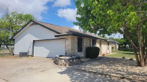 Photo of 1903 Londonderry DR, Leander, TX 78641 (MLS # 6209653)