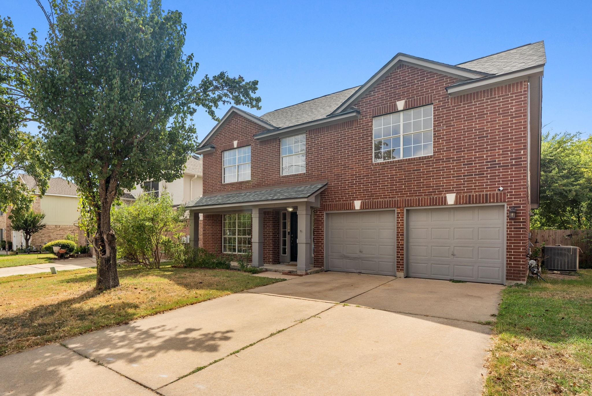 17200 Village Glen RD