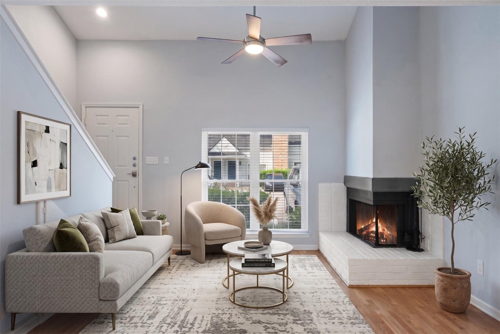 Photo of 5604 Woodrow Ave #4, Austin, TX 78756 (MLS # 1441692)