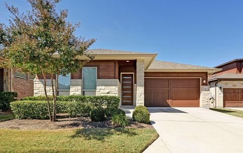 5013 Paul Thomas DR Austin TX 78717