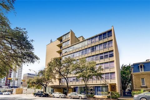 Photo of 1800 Lavaca ST #607, Austin, TX 78701 (MLS # 8392066)