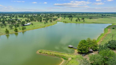 1063 Private Road 4485 Giddings TX 78942