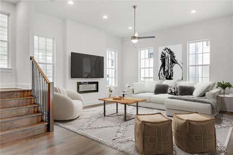 Photo of 4502 Grassland DR, Austin, TX 78723 (MLS # 4586201)