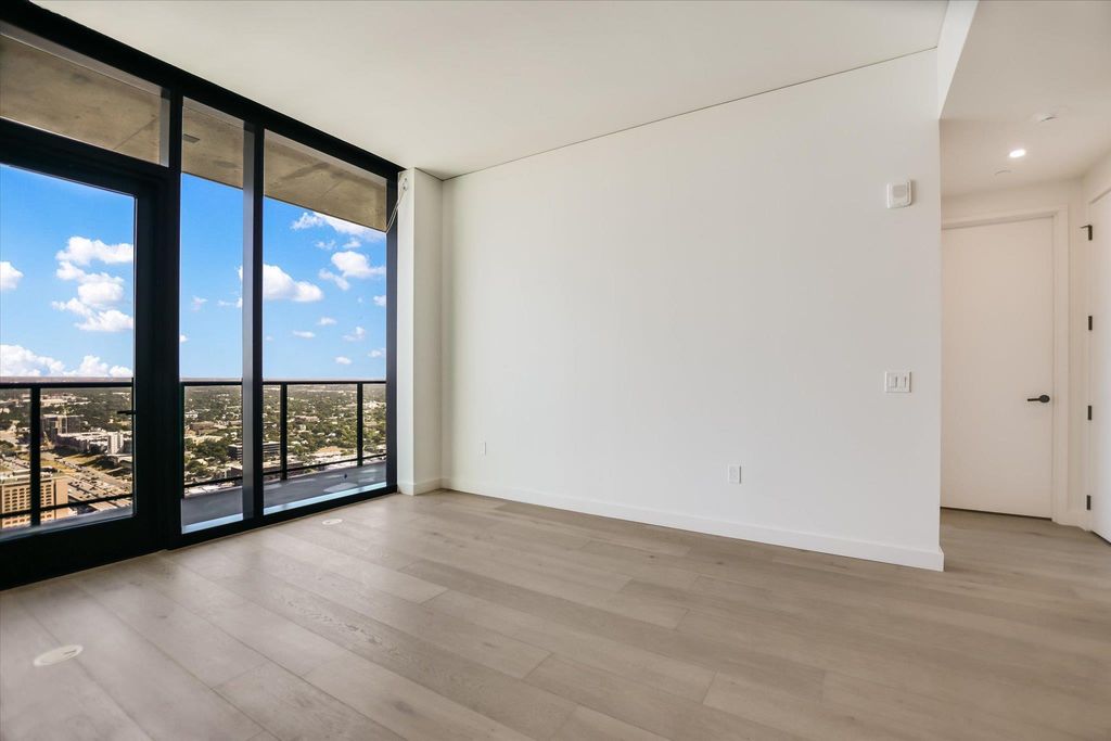 Photo of 610 Davis ST #4005, Austin, TX 78701 (MLS # 5887126)