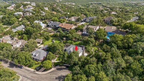 Photo of 6324 Bon Terra DR, Austin, TX 78731 (MLS # 2945341)