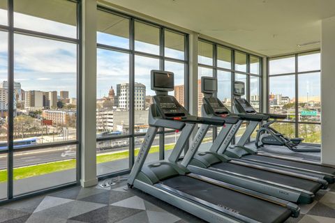 Tiny photo for 800 Embassy DR #305, Austin, TX 78702 (MLS # 1770309)