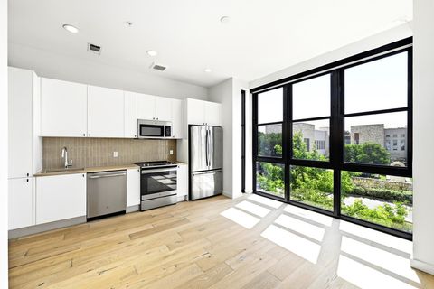 Tiny photo for 800 Embassy DR #305, Austin, TX 78702 (MLS # 1770309)