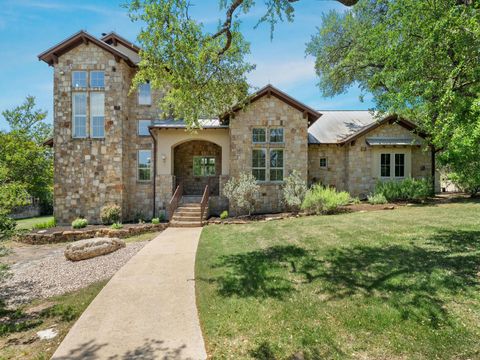 724 Stonewall Ridge LN Austin TX 78746