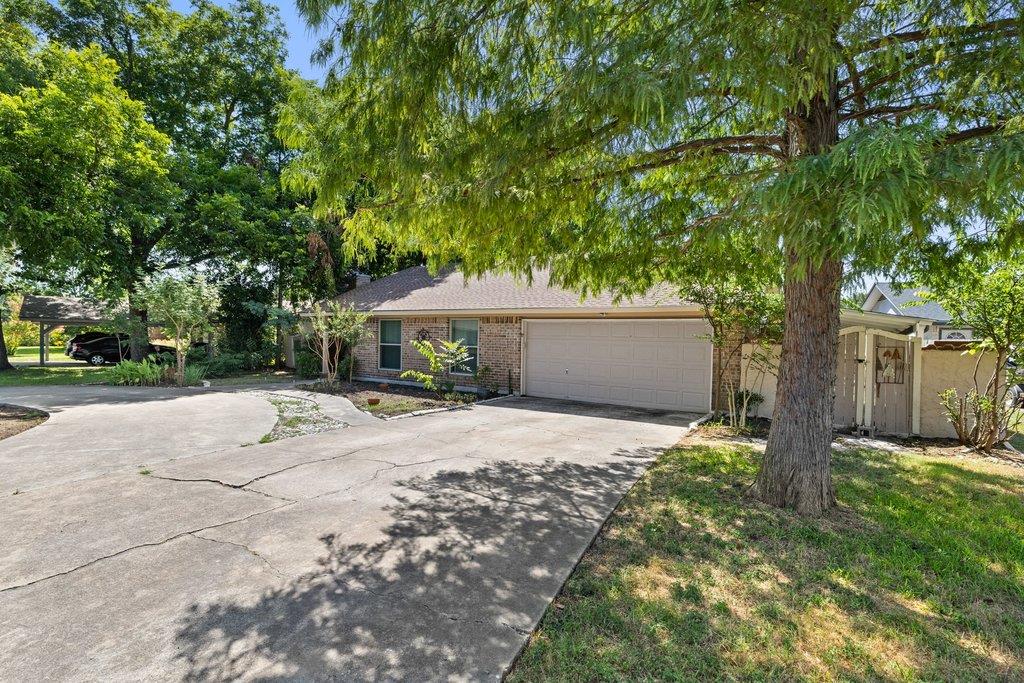 9513 Braeburn GLN