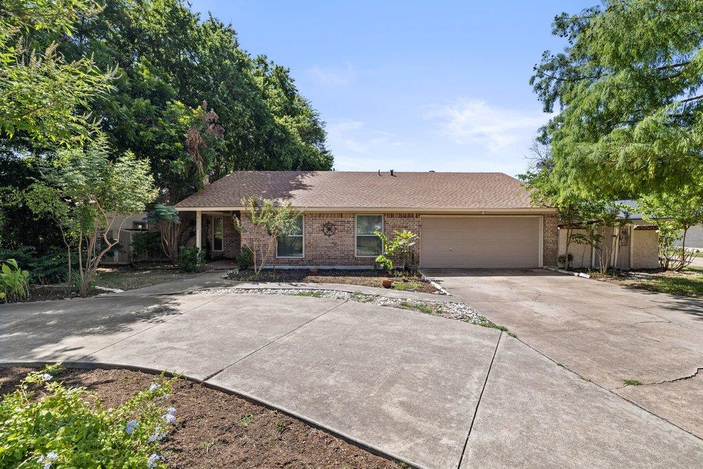 9513 Braeburn GLN