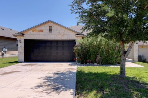 Photo of 209 Hoya LN, San Marcos, TX 78666 (MLS # 5476644)