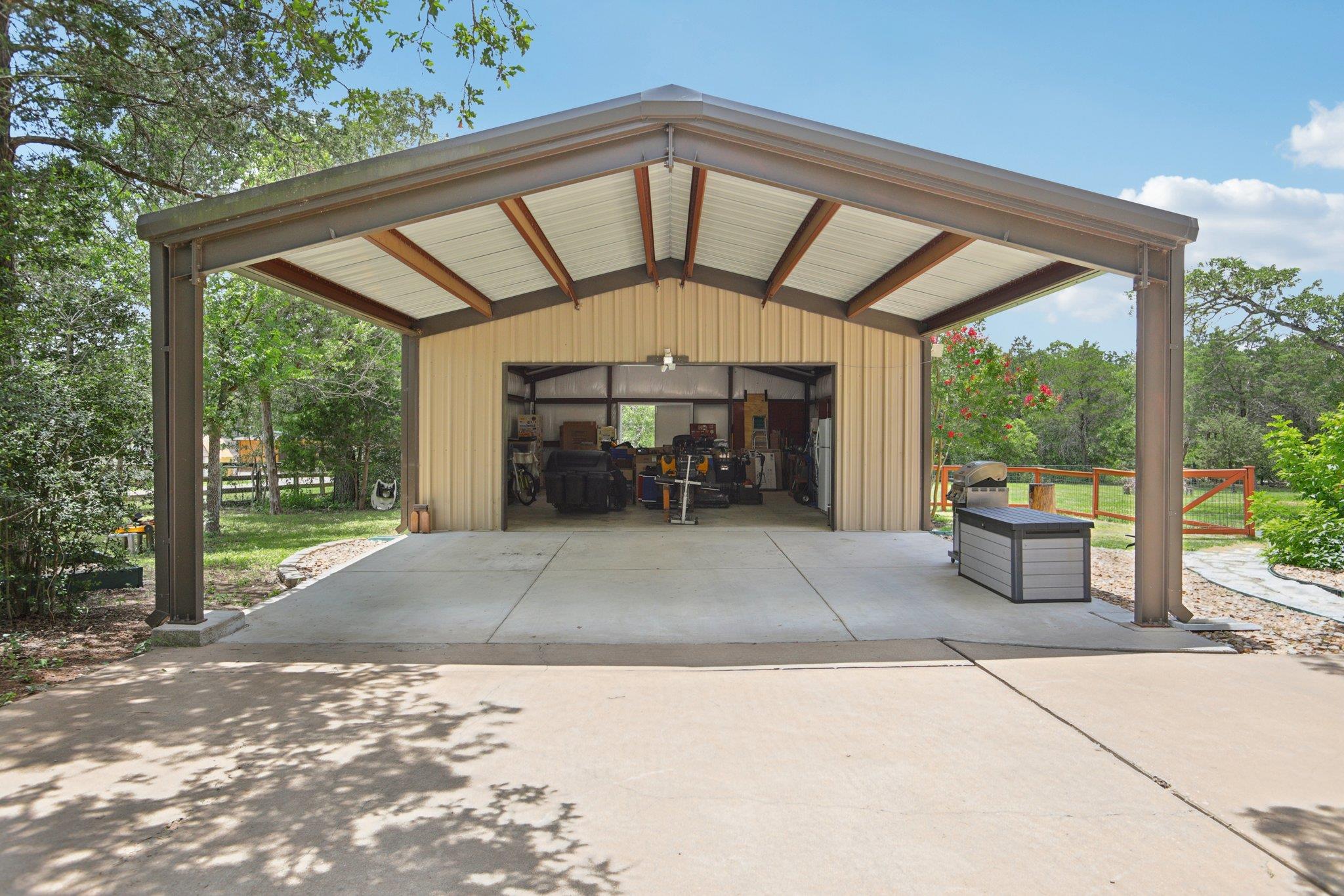 148 Oak Ridge DR