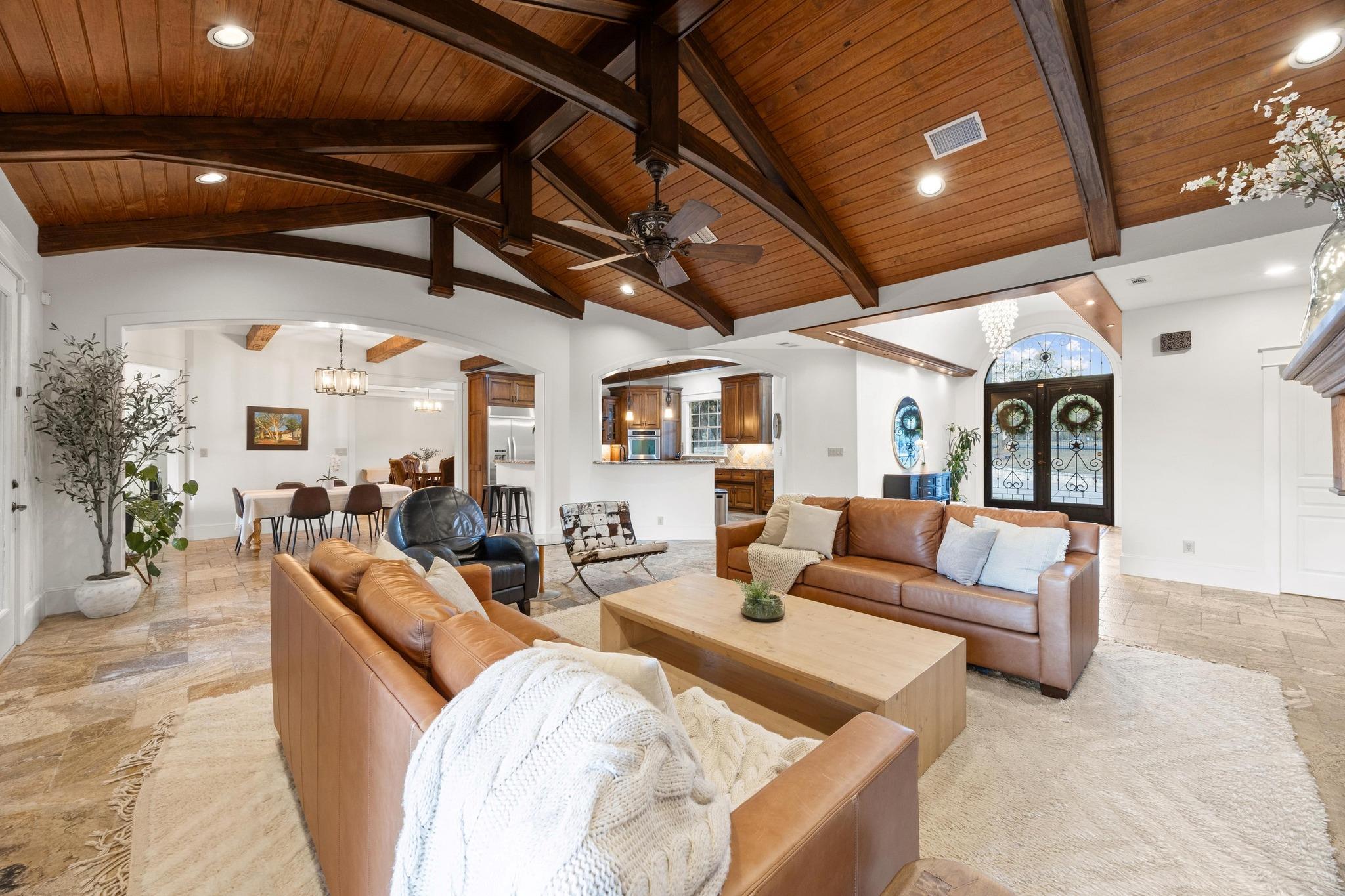 315 Rancho Bueno DR