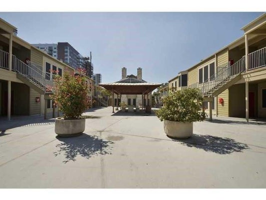 2529 RIO GRANDE ST APT 63, AUSTIN, TX 78705 - Image 2fe0197bb47f9b76c5f1031cd604686e/4068619774