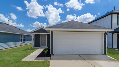 Photo of 110 Schuenemann WAY, Kyle, TX 78640 (MLS # 6272942)