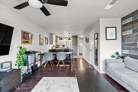 Photo of 2605 Enfield RD #209, Austin, TX 78703 (MLS # 5306399)