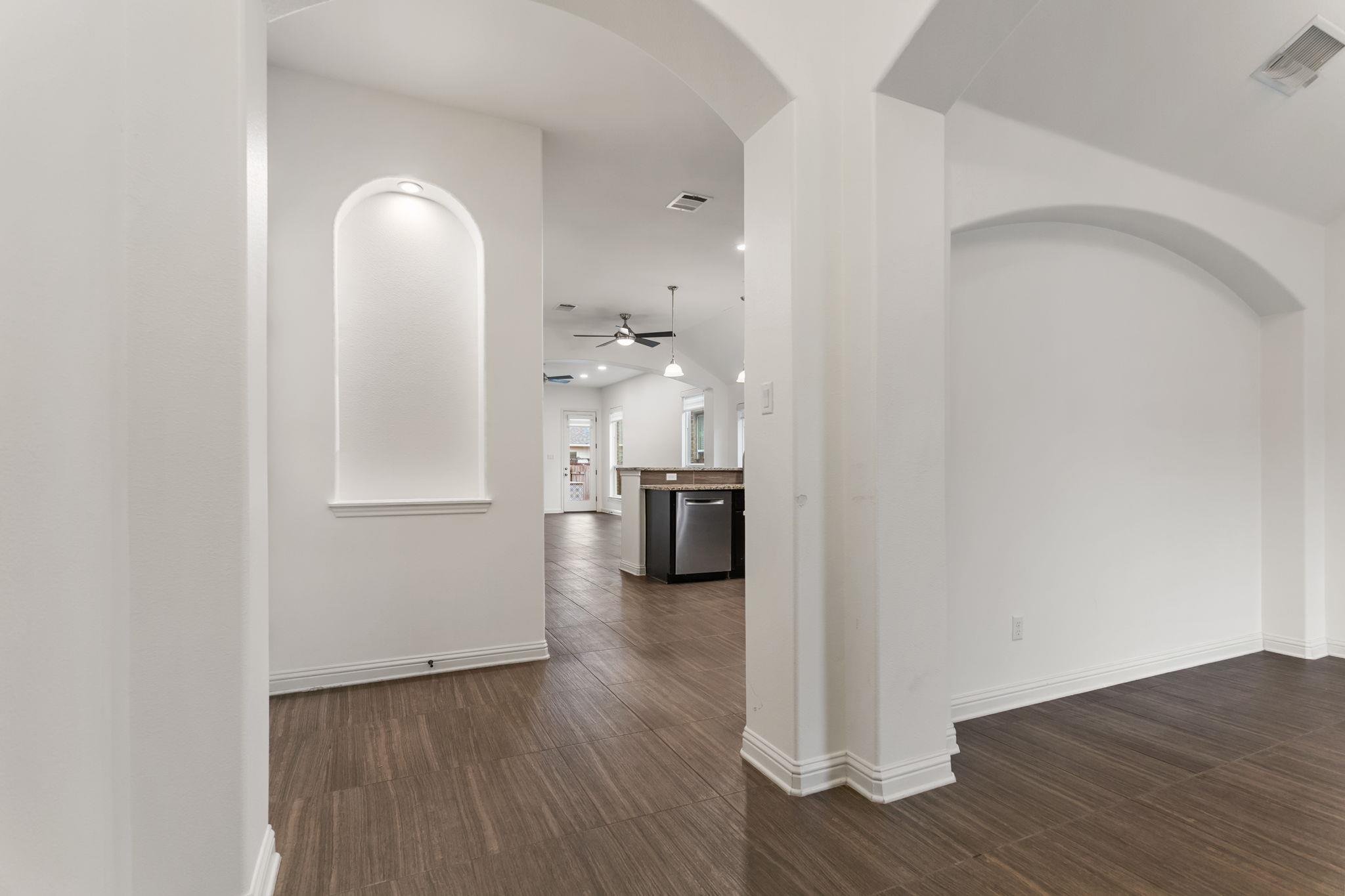 615 Spanish Mustang DR