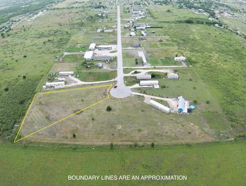 Photo of 522 Running Bull LN, Kyle, TX 78640 (MLS # 2551536)