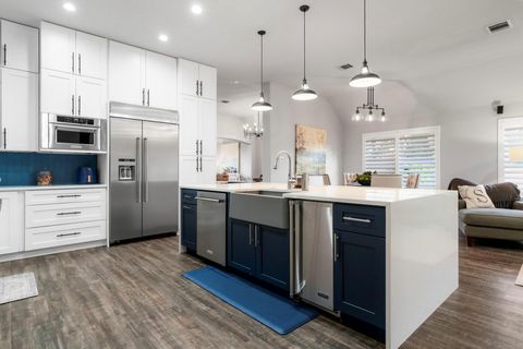 Tiny photo for 5425 Korth DR, Austin, TX 78749 (MLS # 4880357)