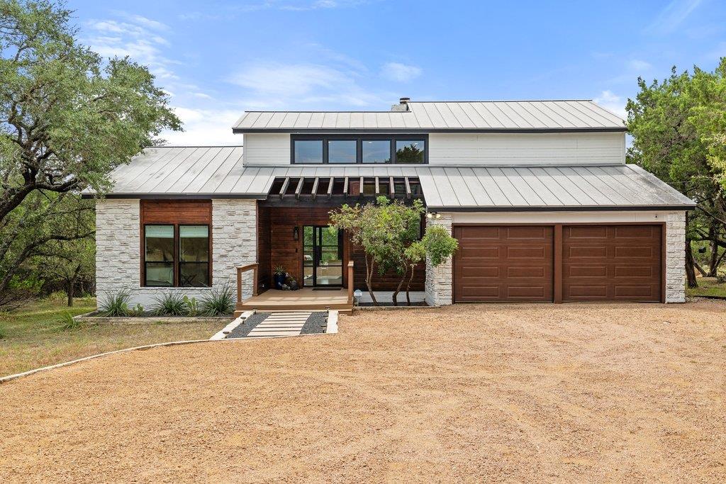 109 Freedom DR
