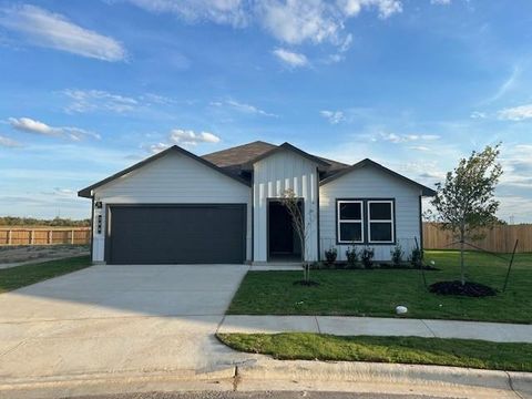 206 Perry PL Rockdale TX 76567