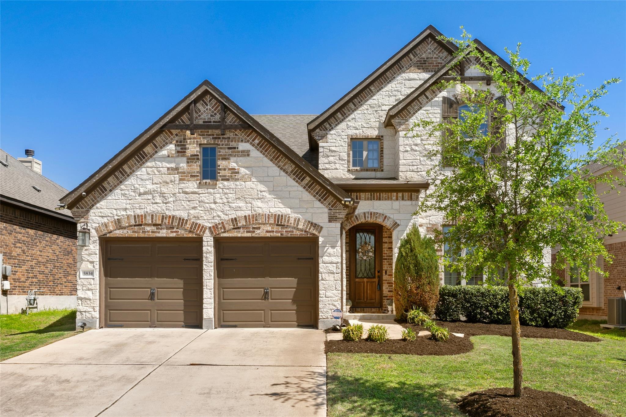 5834 Casstello DR