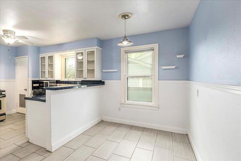 Tiny photo for 3710 Hollywood Ave, Austin, TX 78722 (MLS # 4097330)