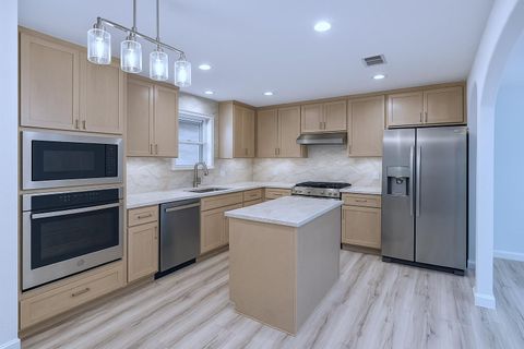 313 El Socorro LN Austin TX 78732