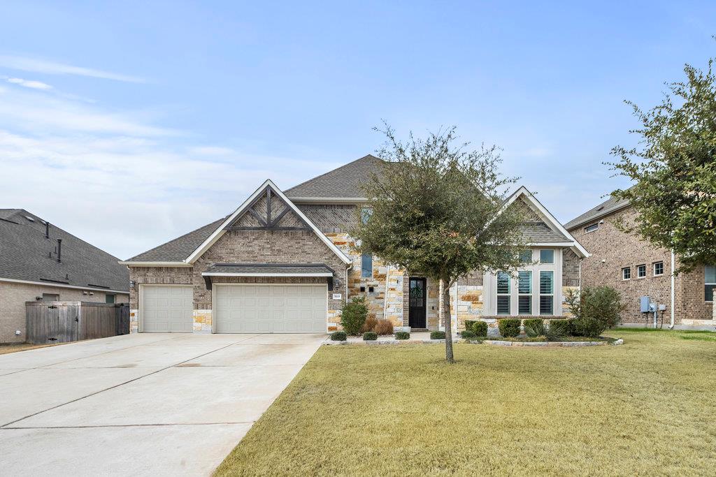 569 Stone River DR