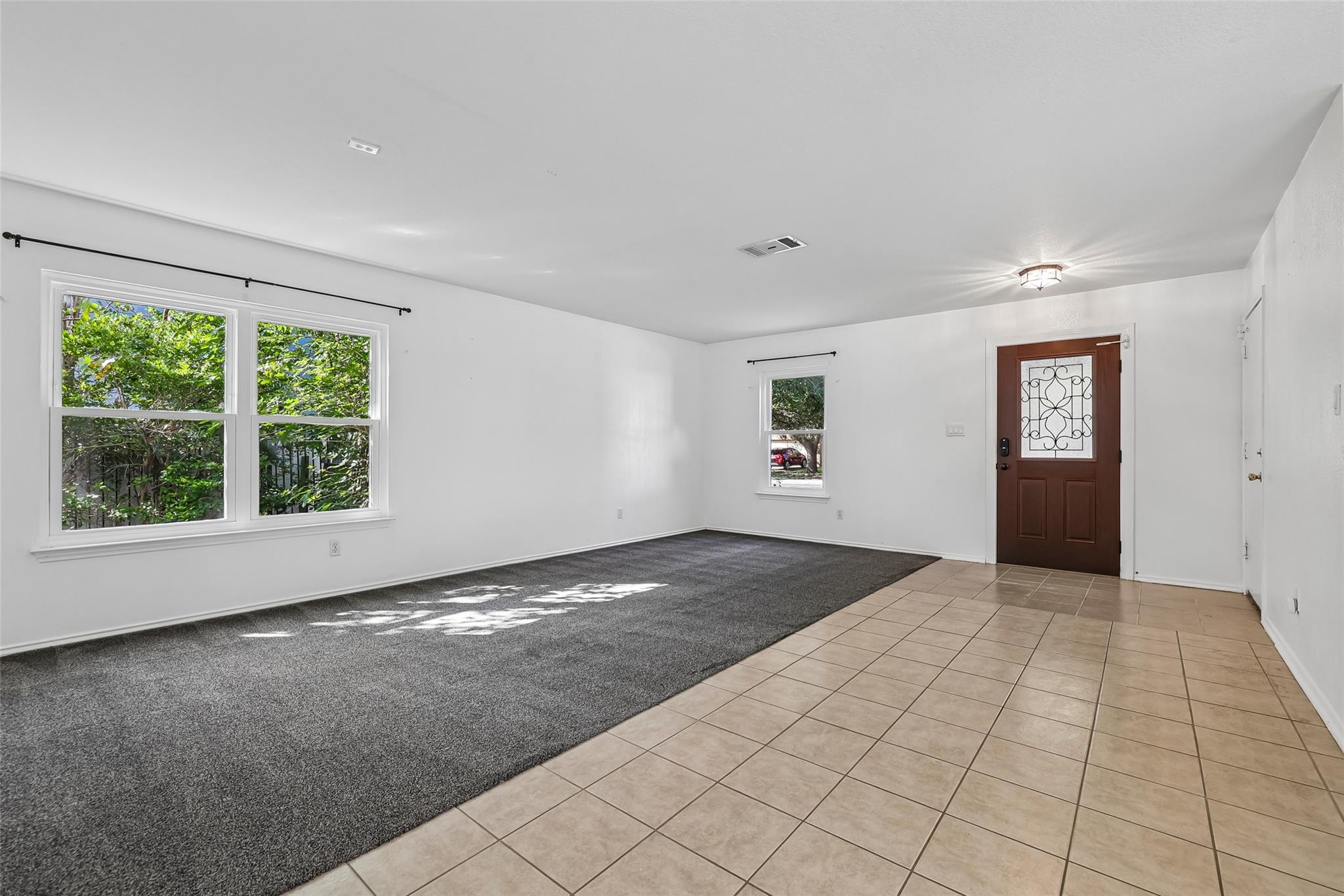 471 Thicket LN