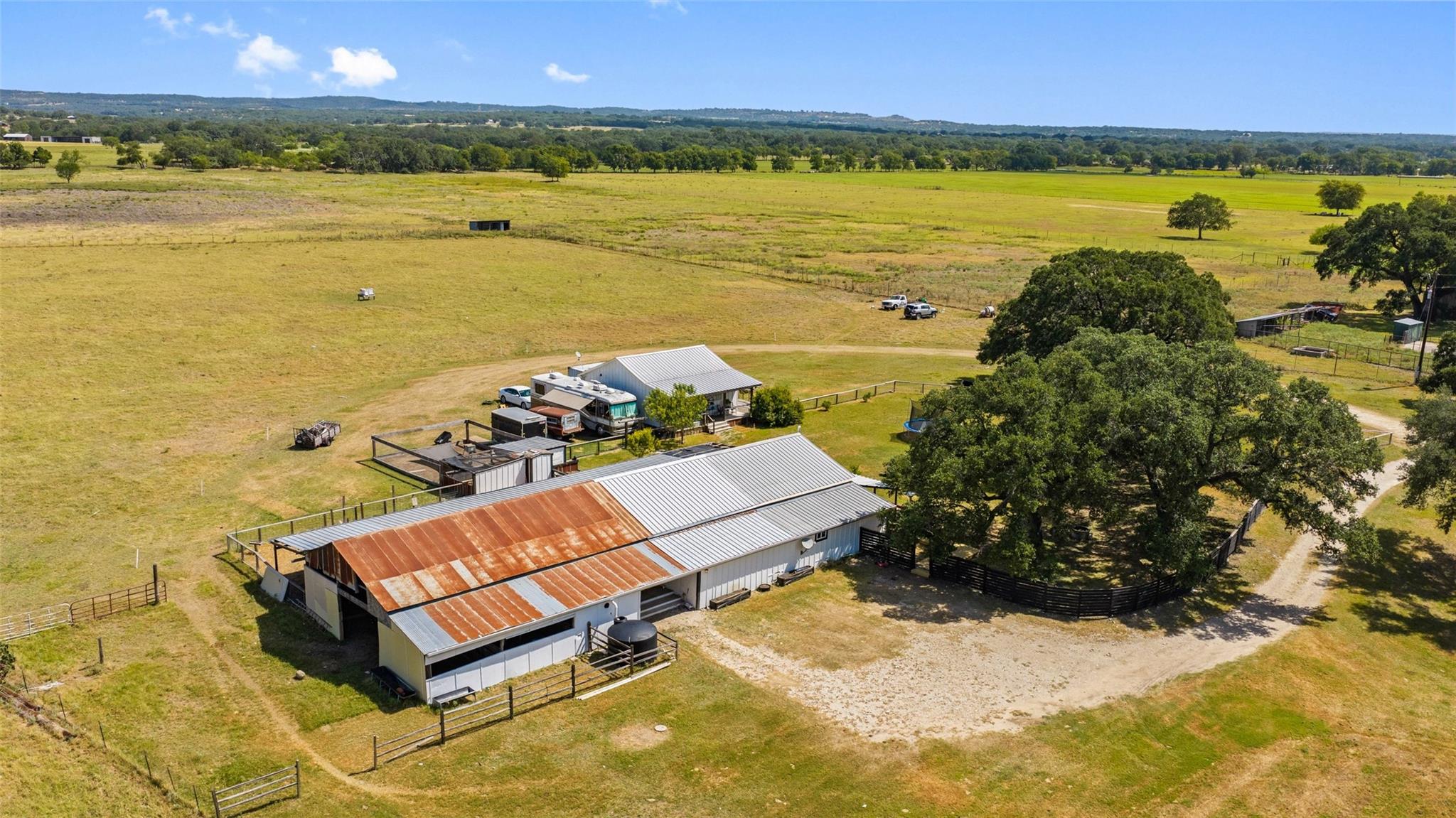 3764 Ranch Road 1623
