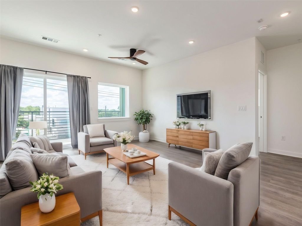 Photo of 4802 S Congress Ave #310, Austin, TX 78745 (MLS # 9358481)