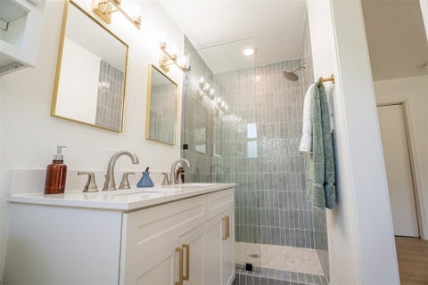 Tiny photo for 1613 Glencrest DR, Austin, TX 78723 (MLS # 1179091)